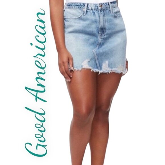 GOOD AMERICAN Distressed Denim Mini Skirt, Size 14 - Picture 3 of 12